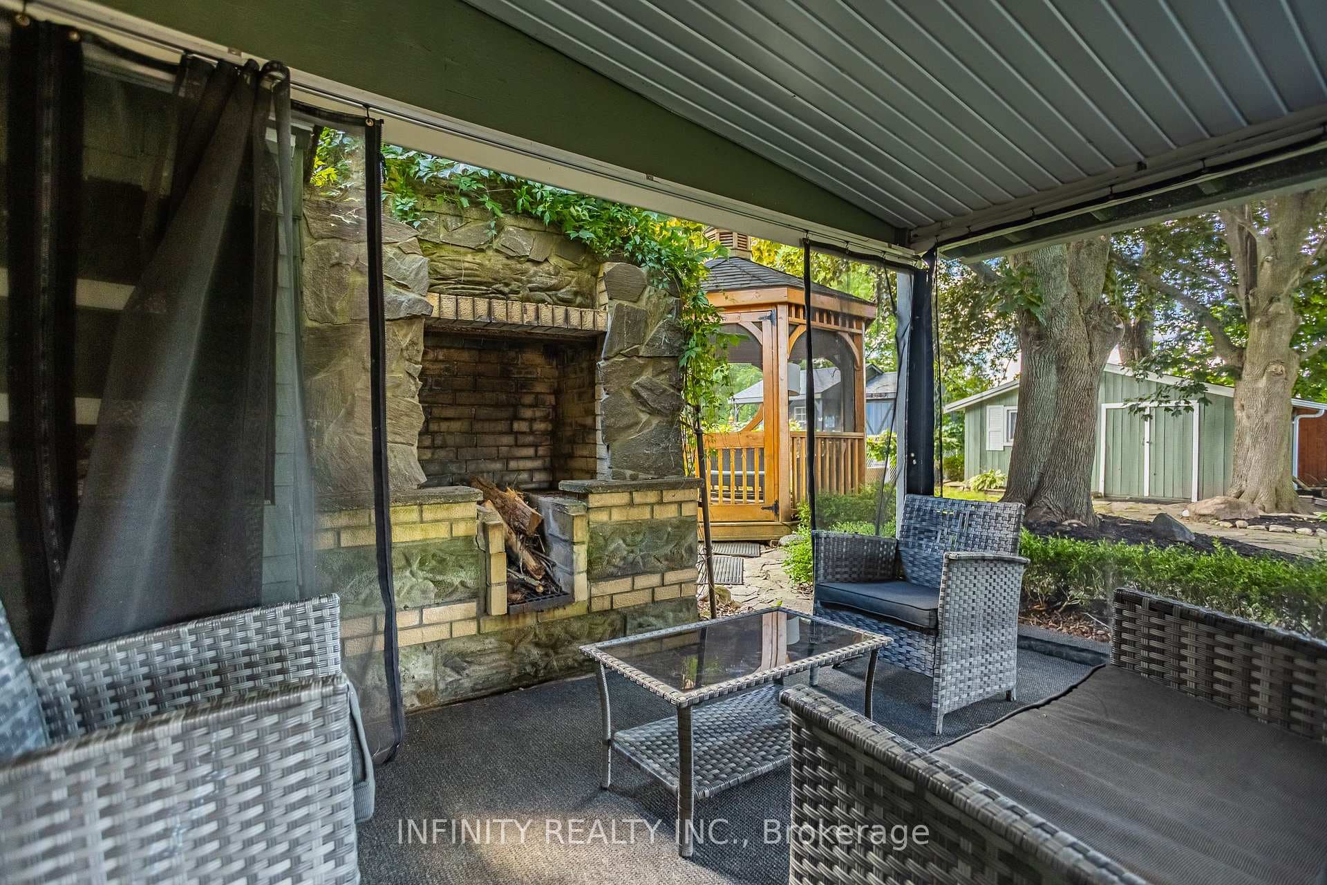 190 Inkerman Street photo 38