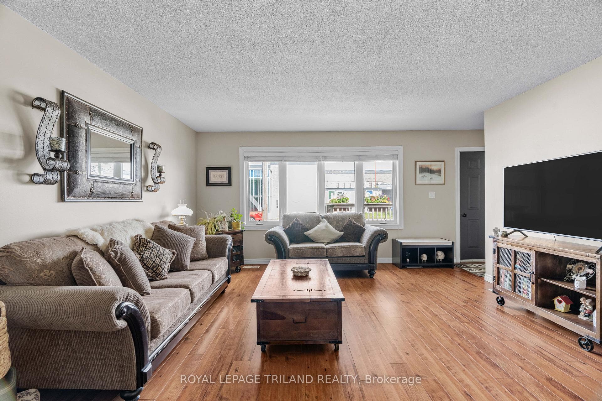 133A Mill Street photo 6