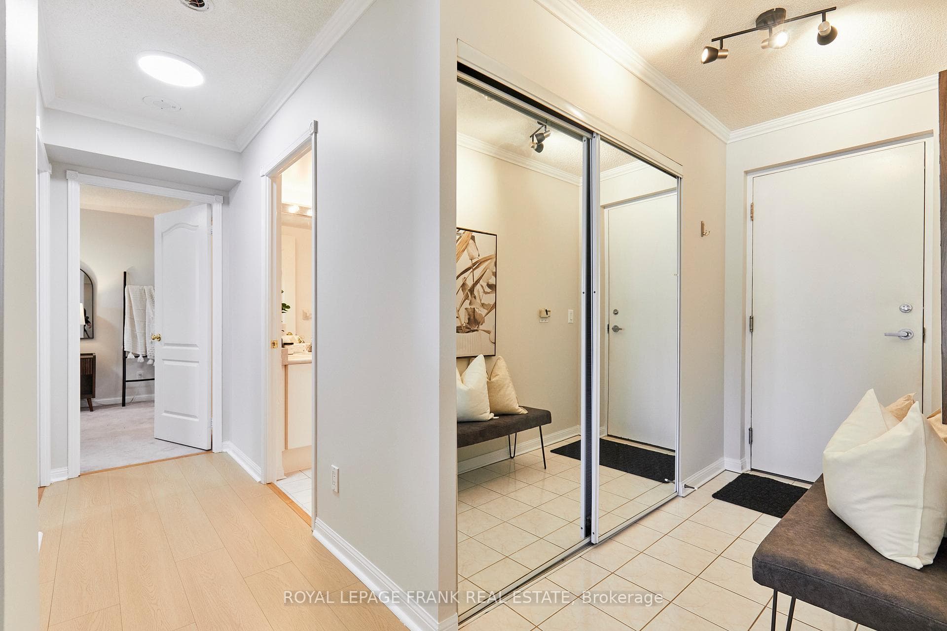 1400 The Esplanade N/A Unit 707 photo 7