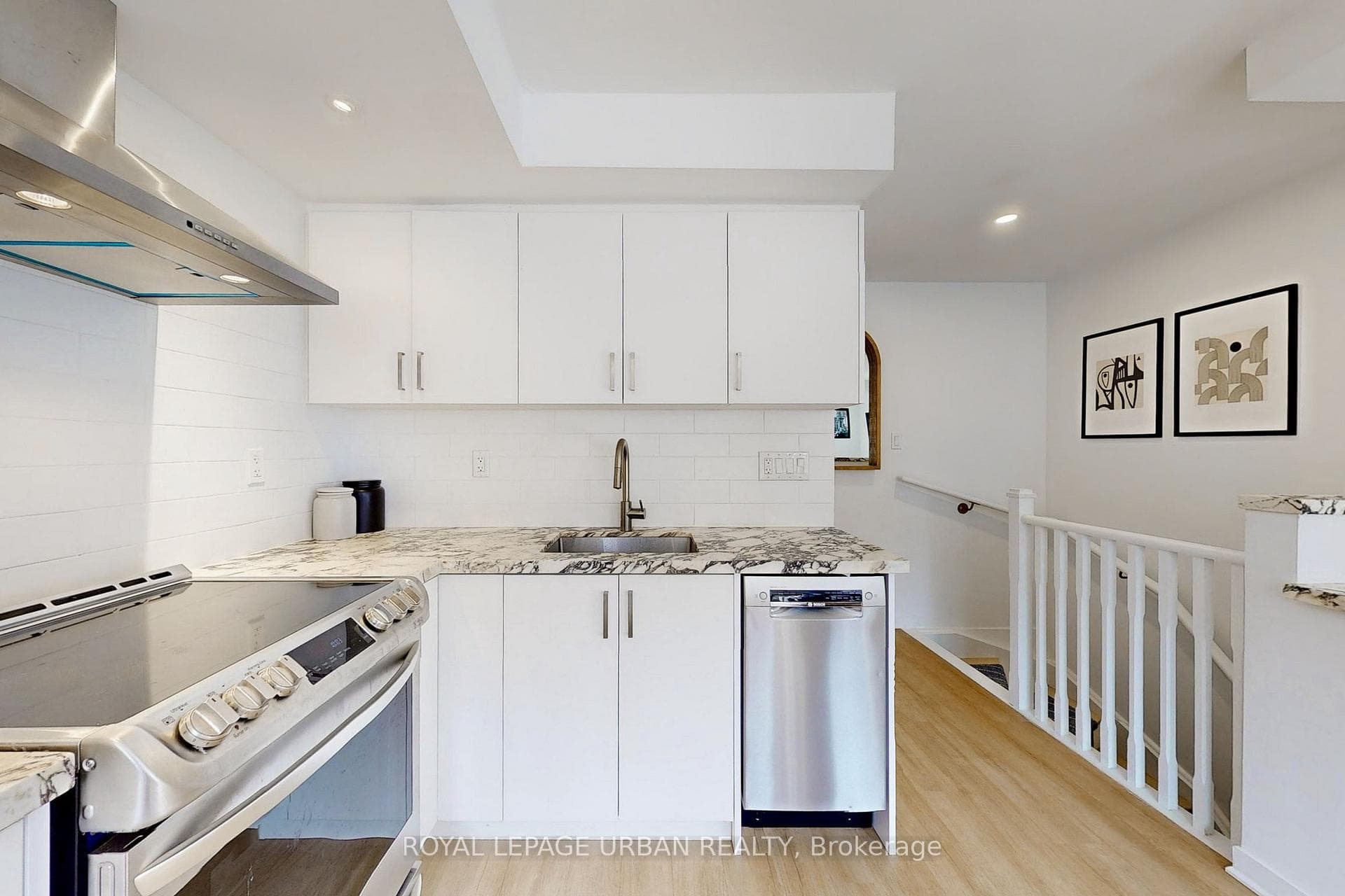 76 Munro Street Unit 2 photo 12