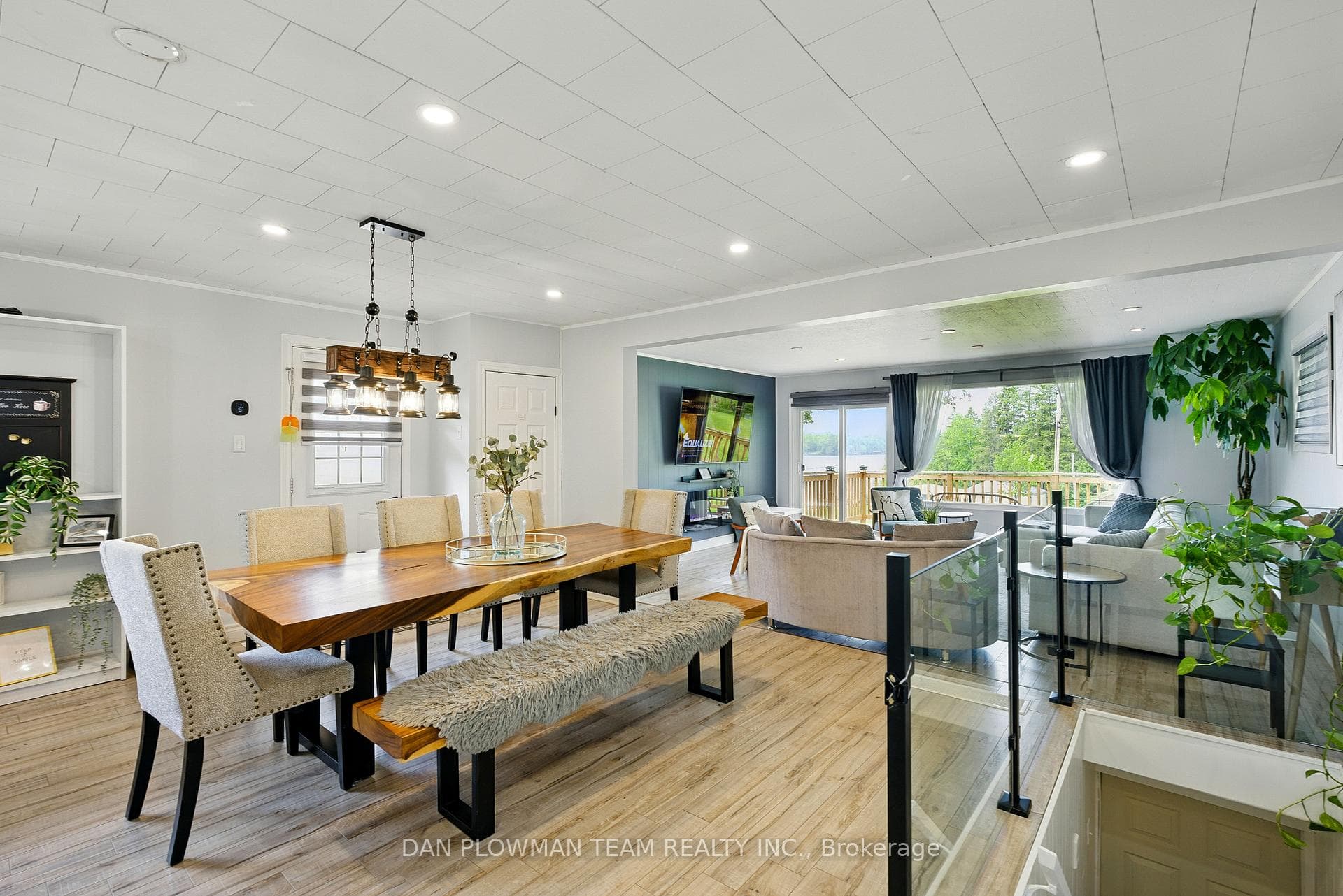 184 Chapman Drive photo 5