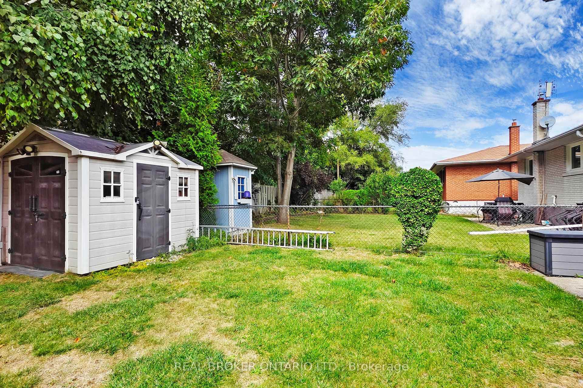 36 Vanguard Drive Unit Bsmt photo 15