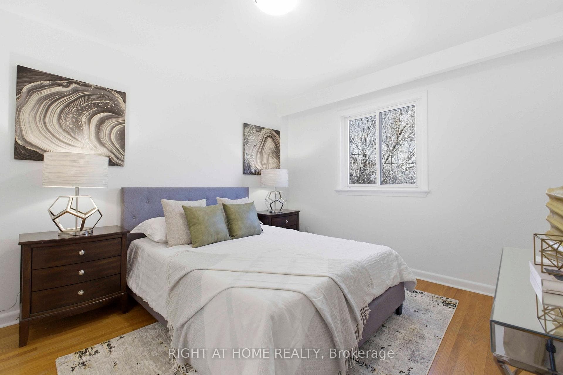 106 Fortrose Crescent photo 10