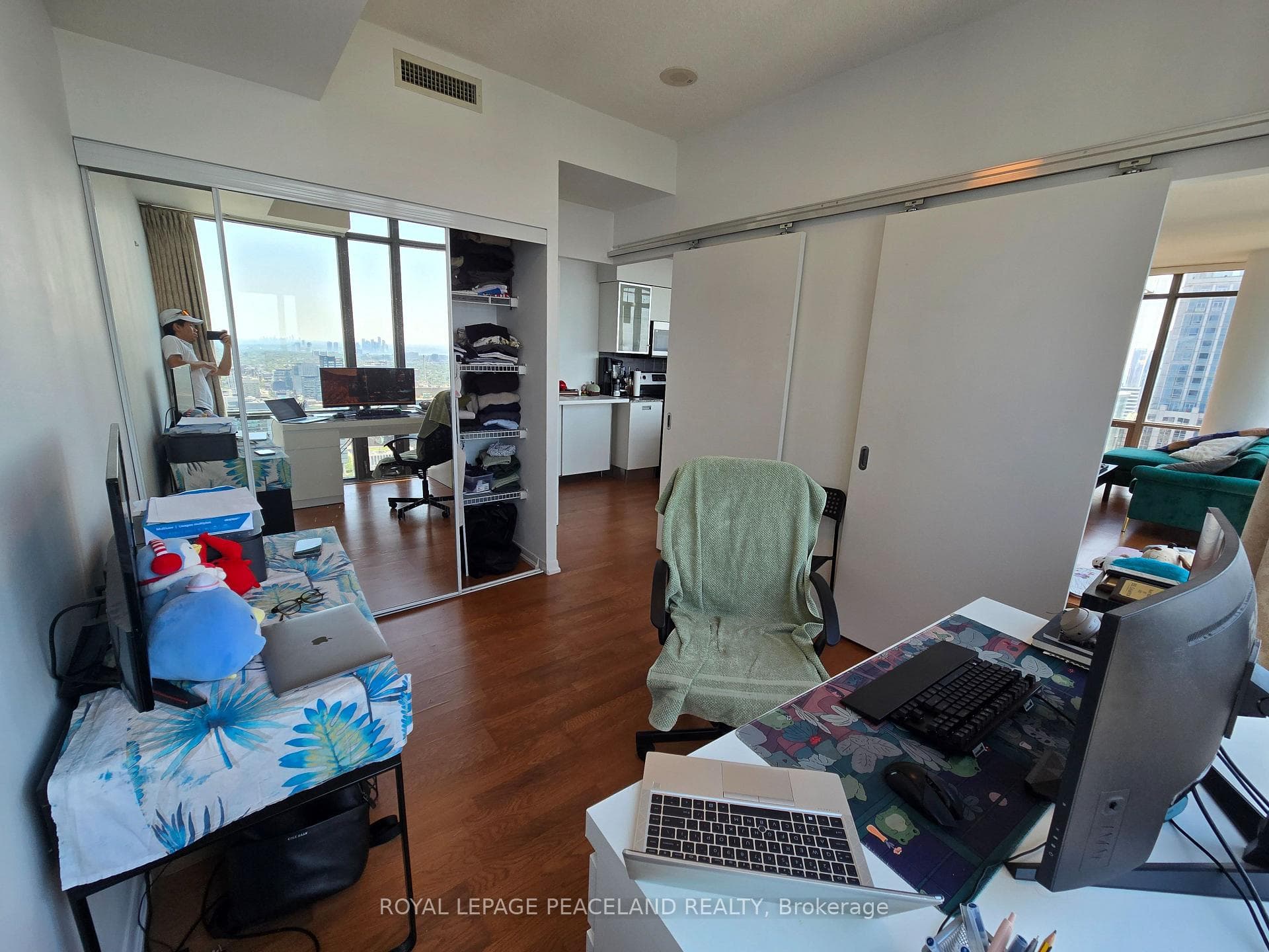 38 Grenville Street Unit 4103 photo 6