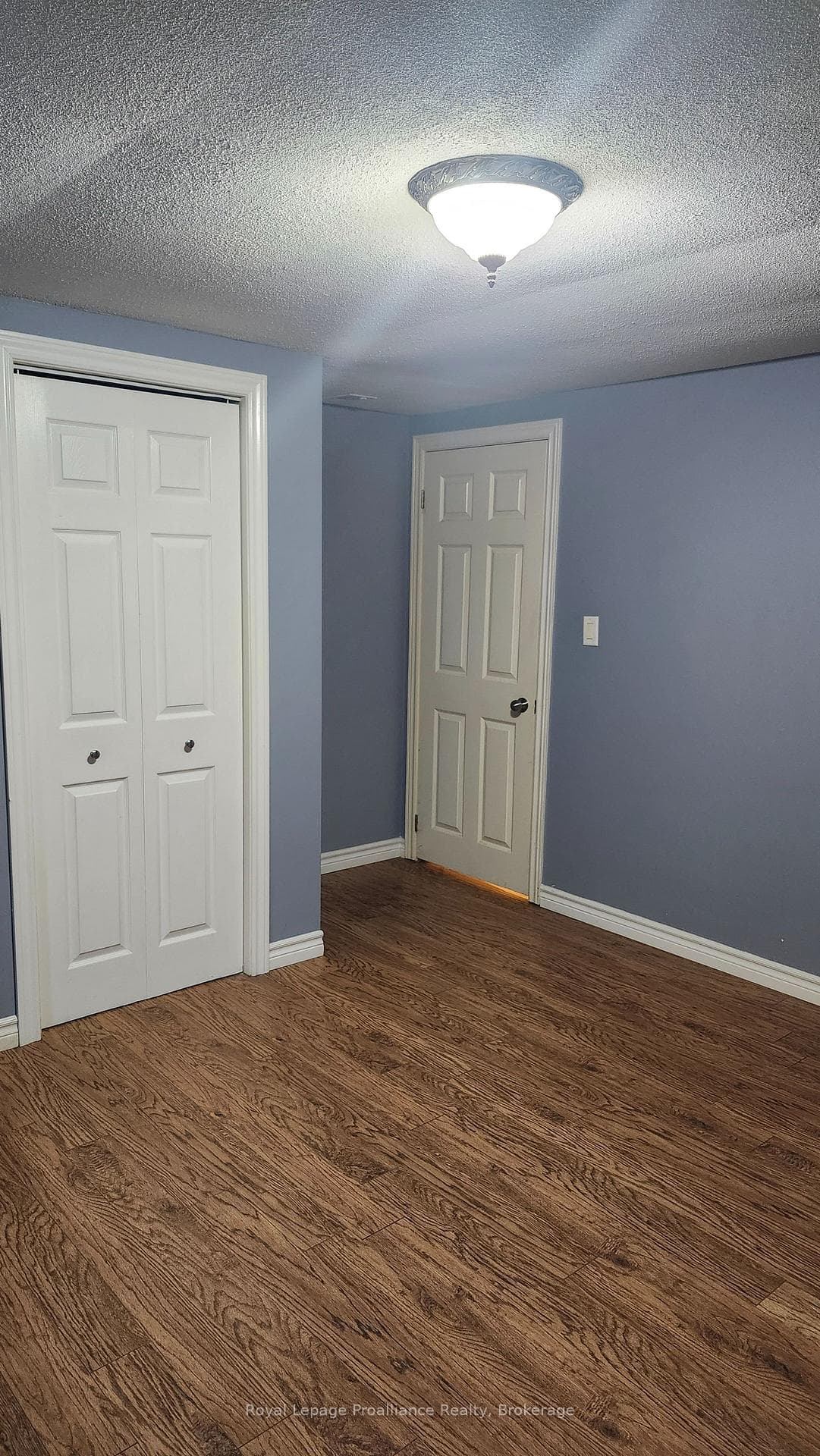 44 Ireland Drive photo 33