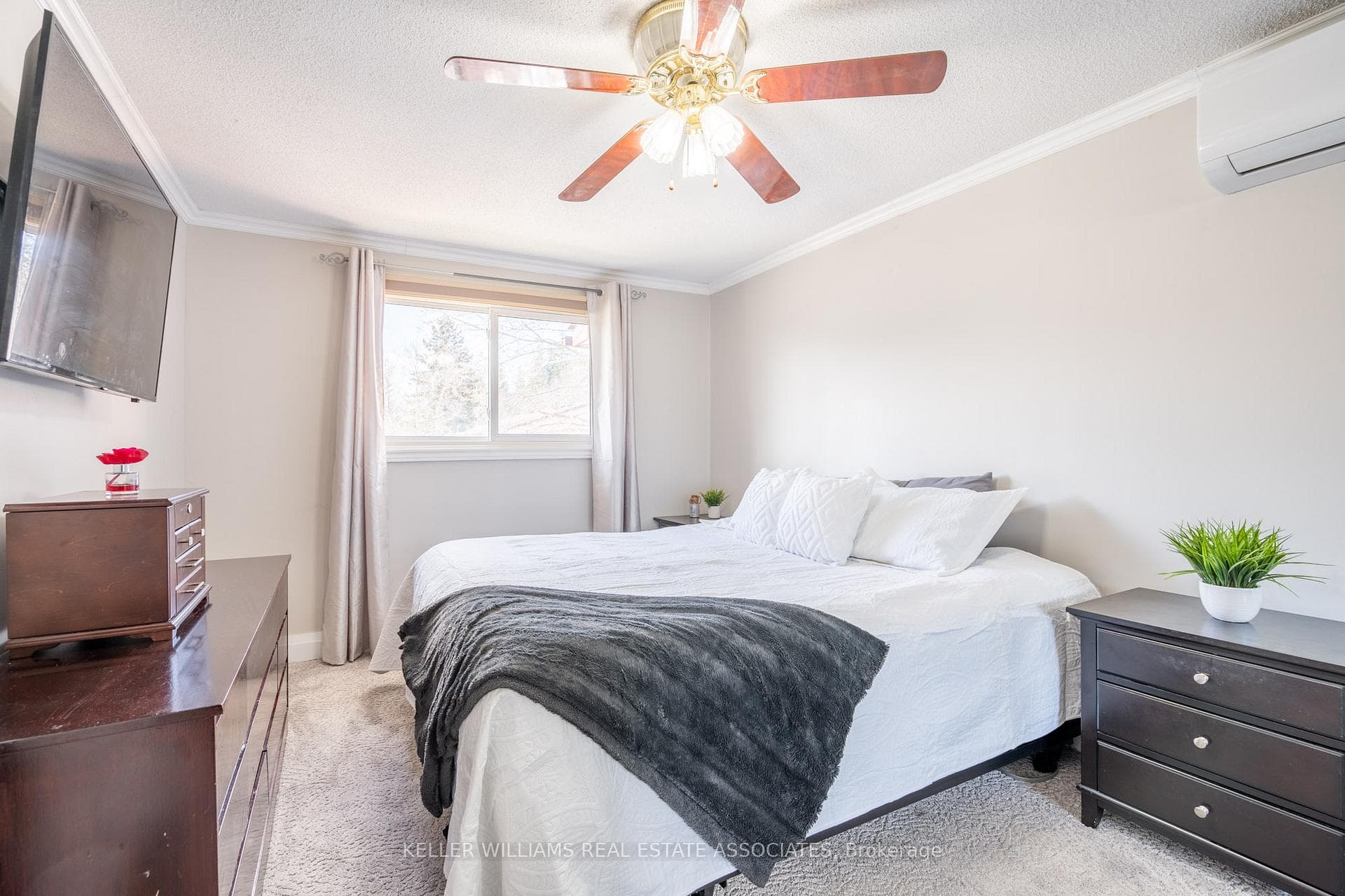 84 Kingham Road photo 14