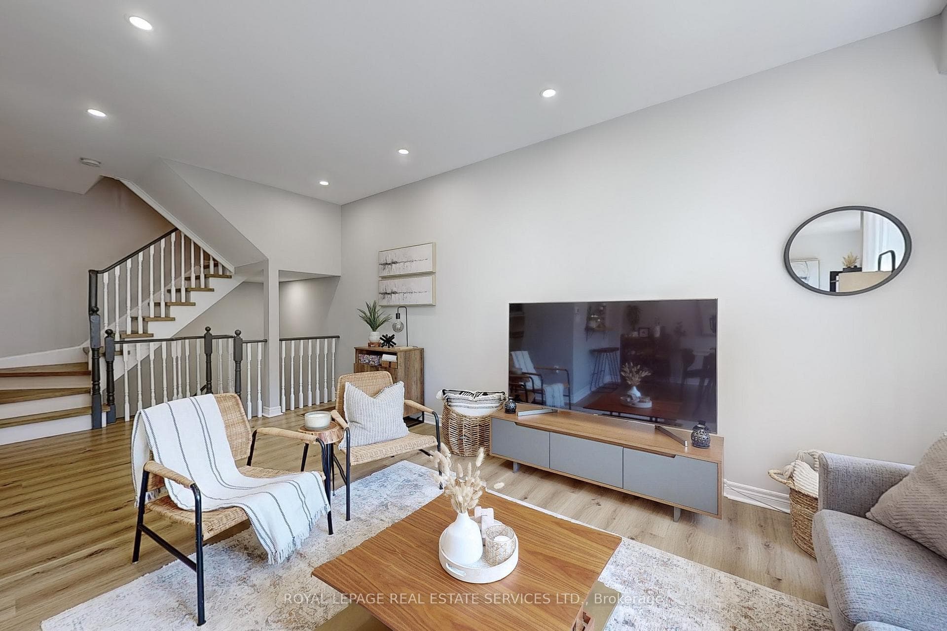1250 Saint Martins Drive Unit 91 photo 7