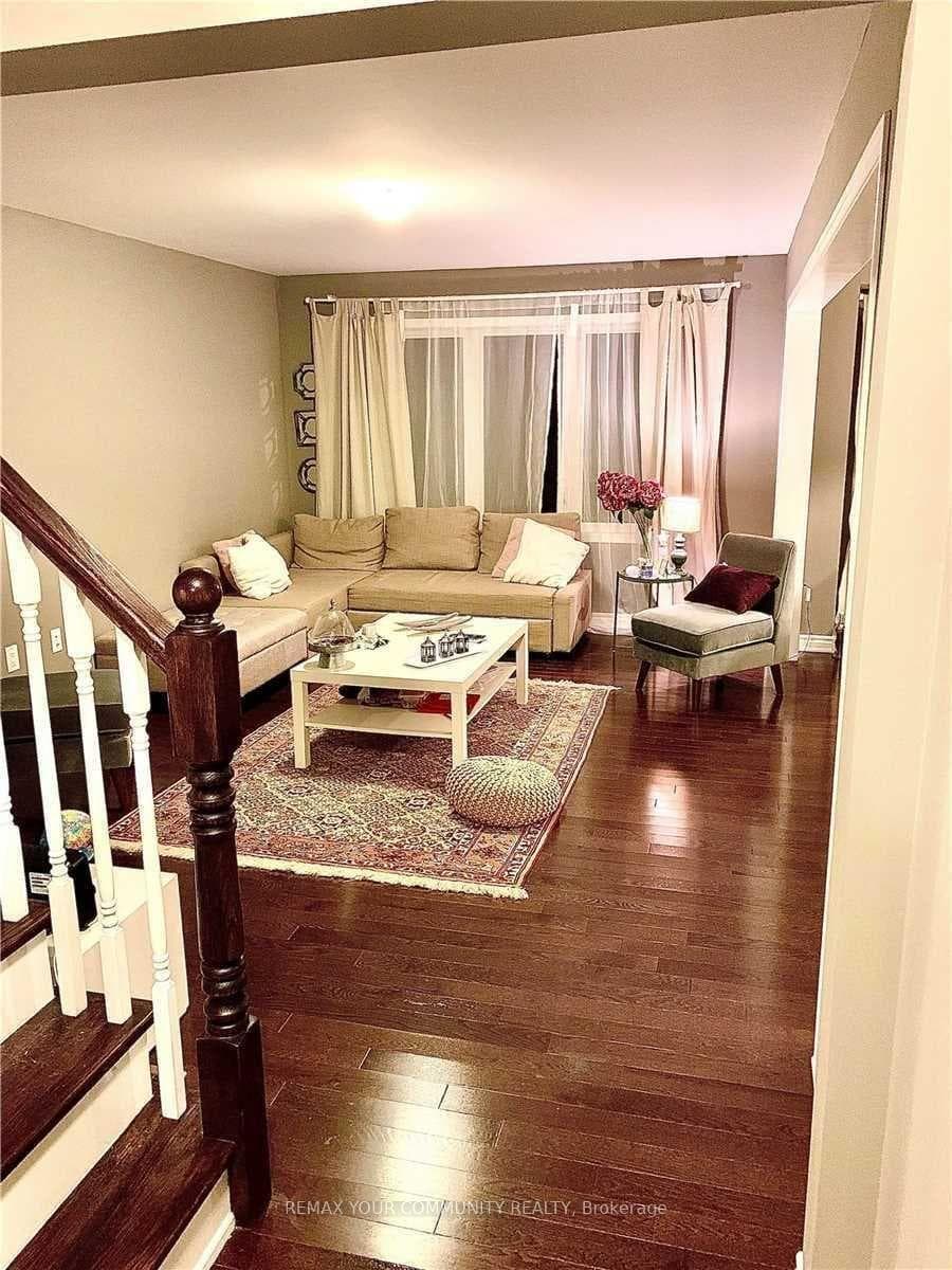 312 Jean Landing Street photo 4