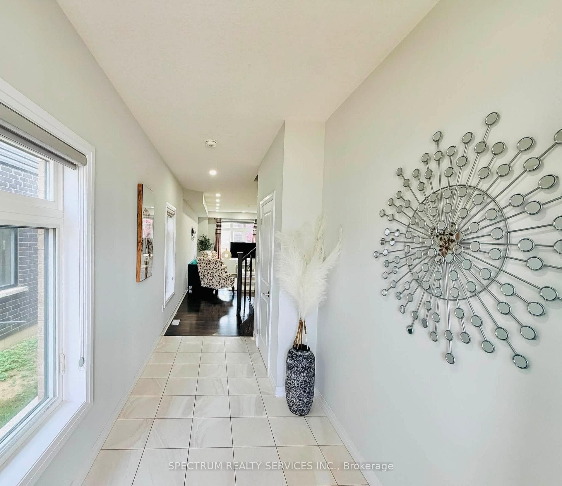 529B Grey Street photo 5