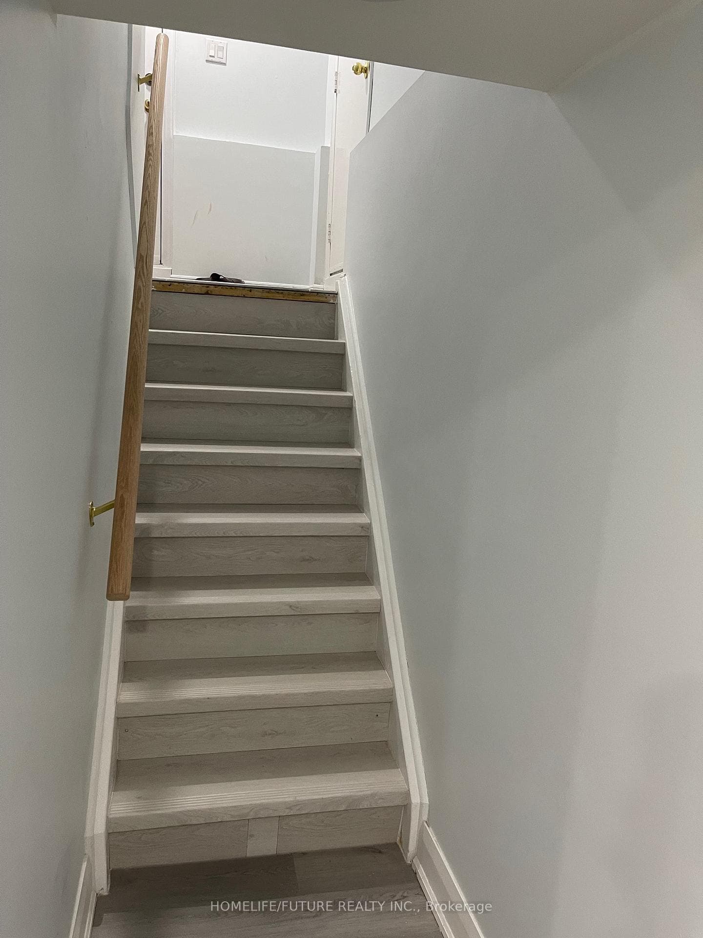 99 Halfmoon Square Unit BSMT photo 13