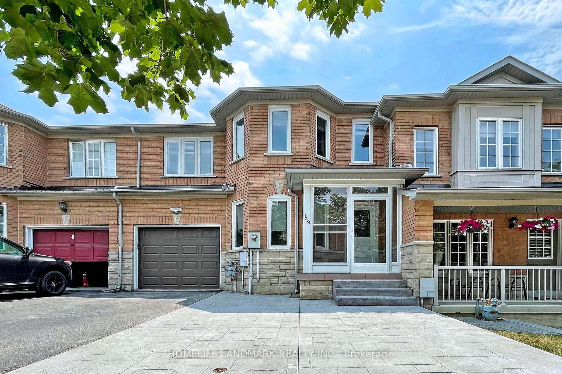 149 Montcalm Boulevard photo 1