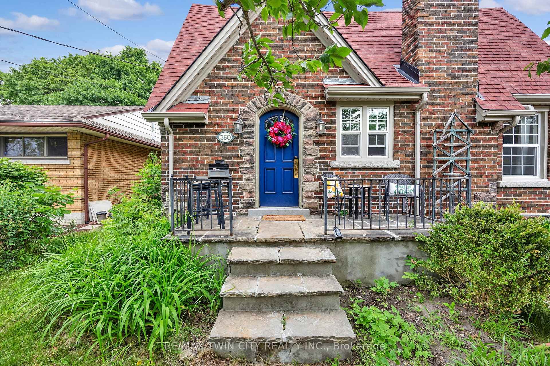 360 Luella Street photo 3