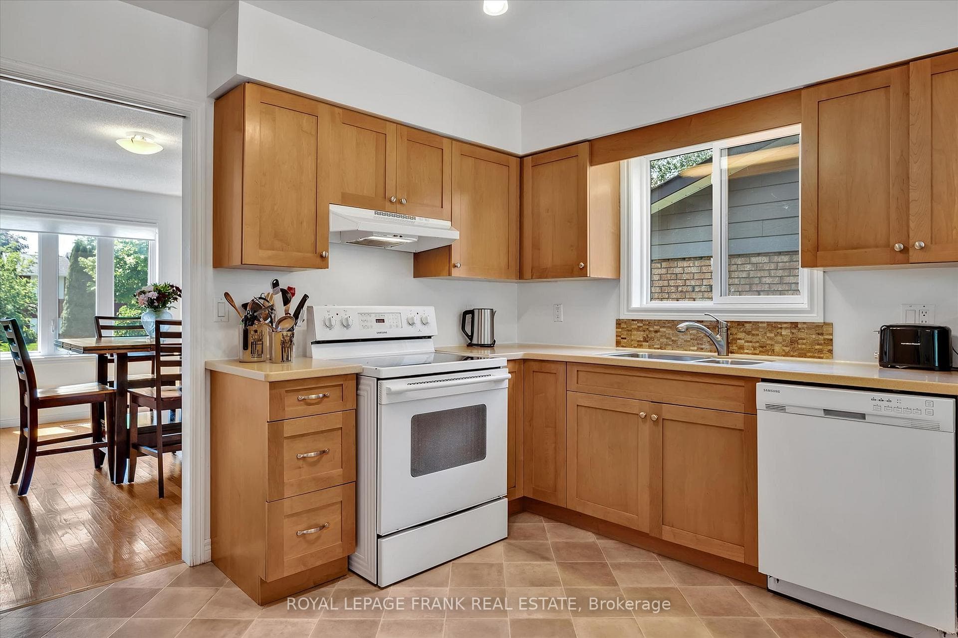 34 Stewart Drive photo 18