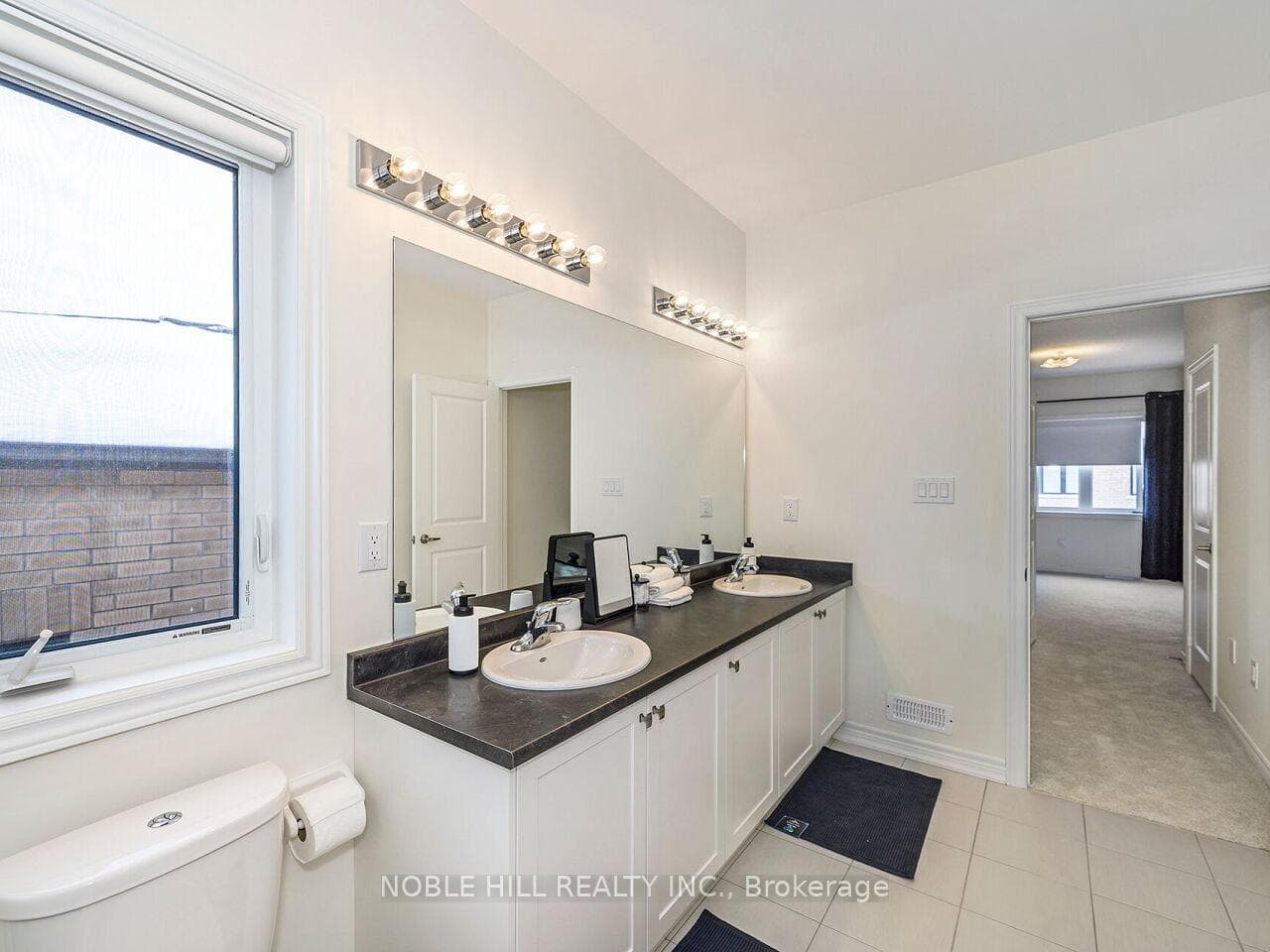 56 Singhampton Road photo 23