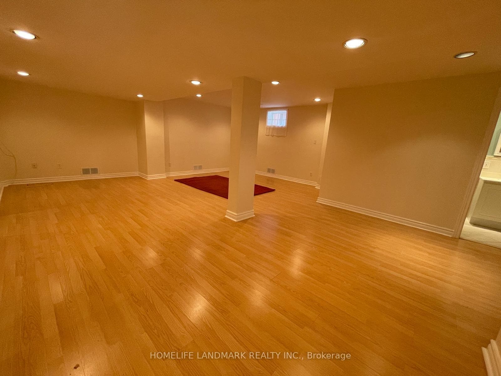 5844 Corinthian Trail photo 3