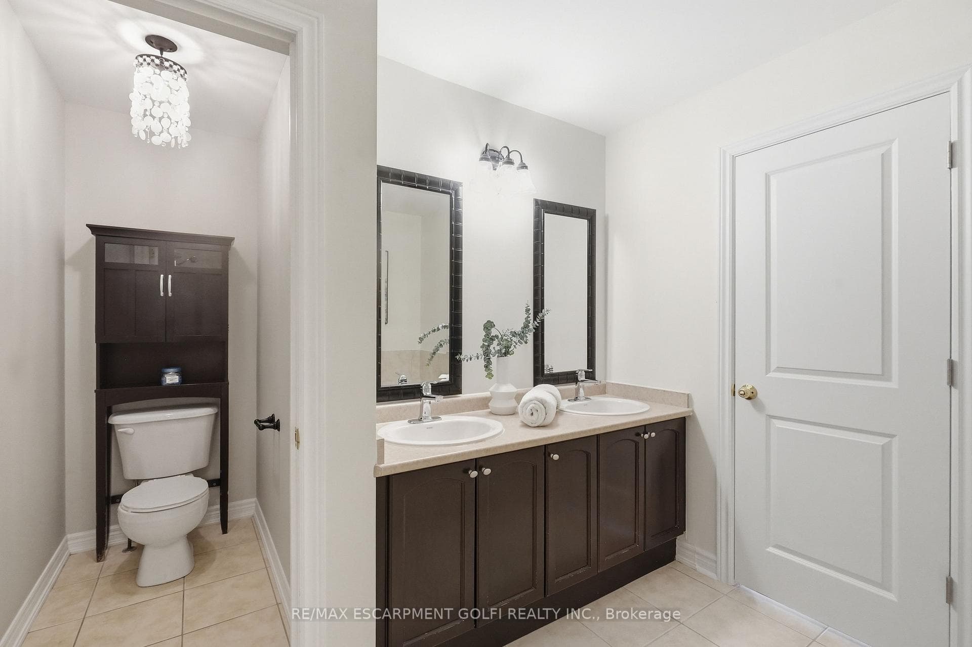 100 Springstead Avenue photo 16
