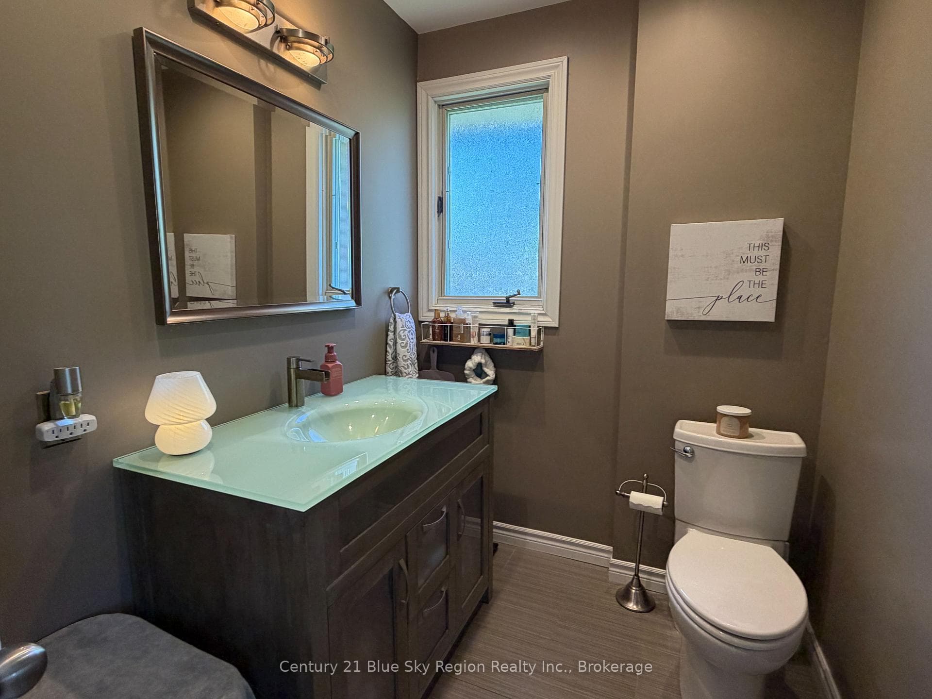 790 LAURENTIAN Avenue photo 18