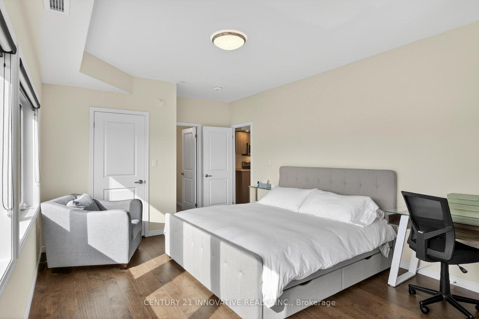 340 Florence Drive Unit 210 photo 21