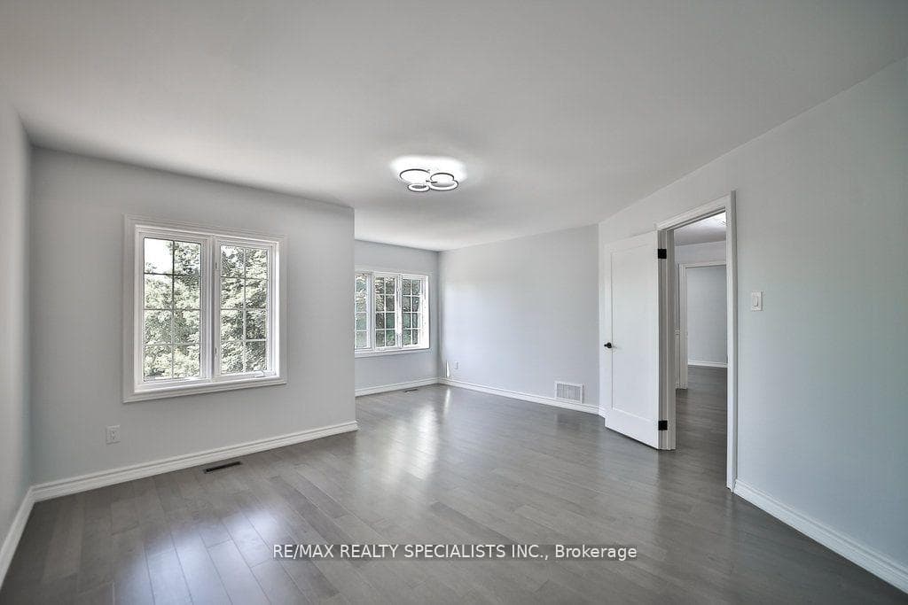95 Luba Avenue photo 21