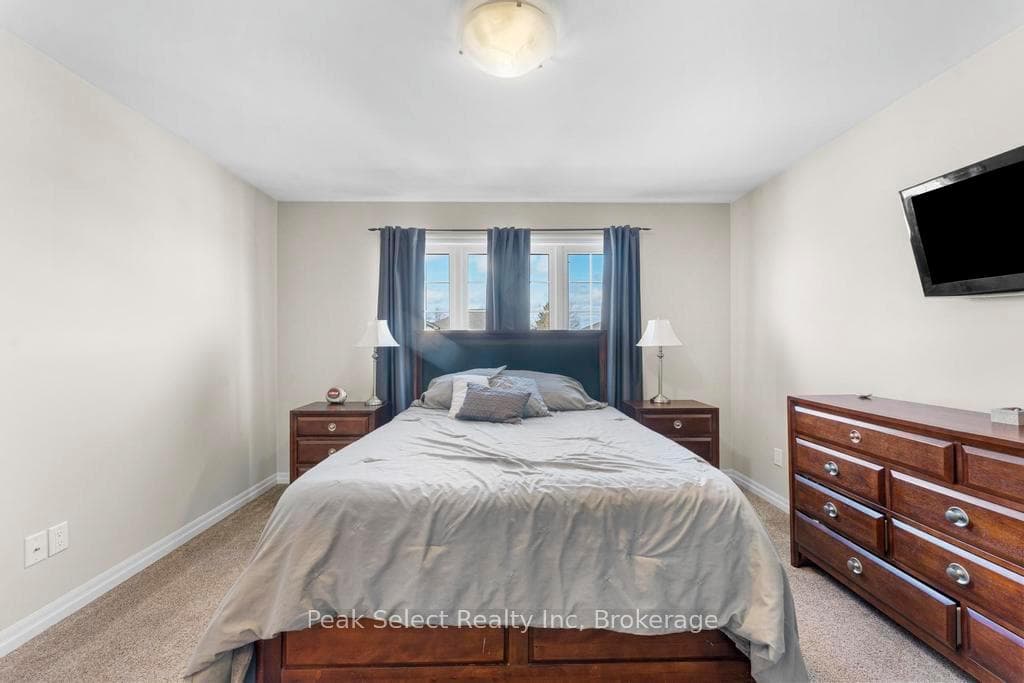 112 Edison Street photo 21