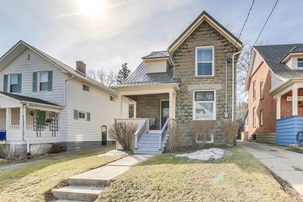 24 Gladstone Avenue photo 3