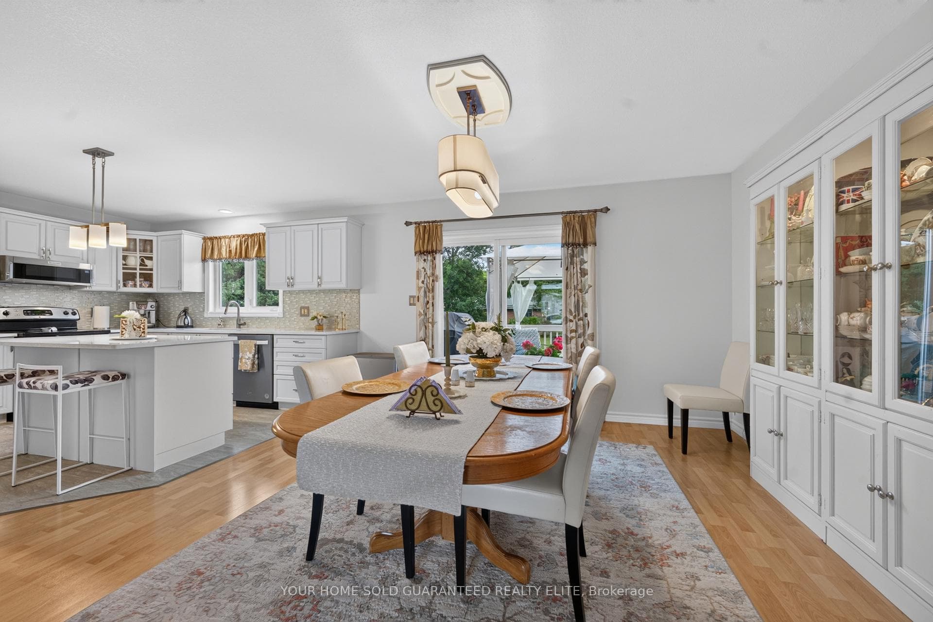 213 Margaret Street photo 3