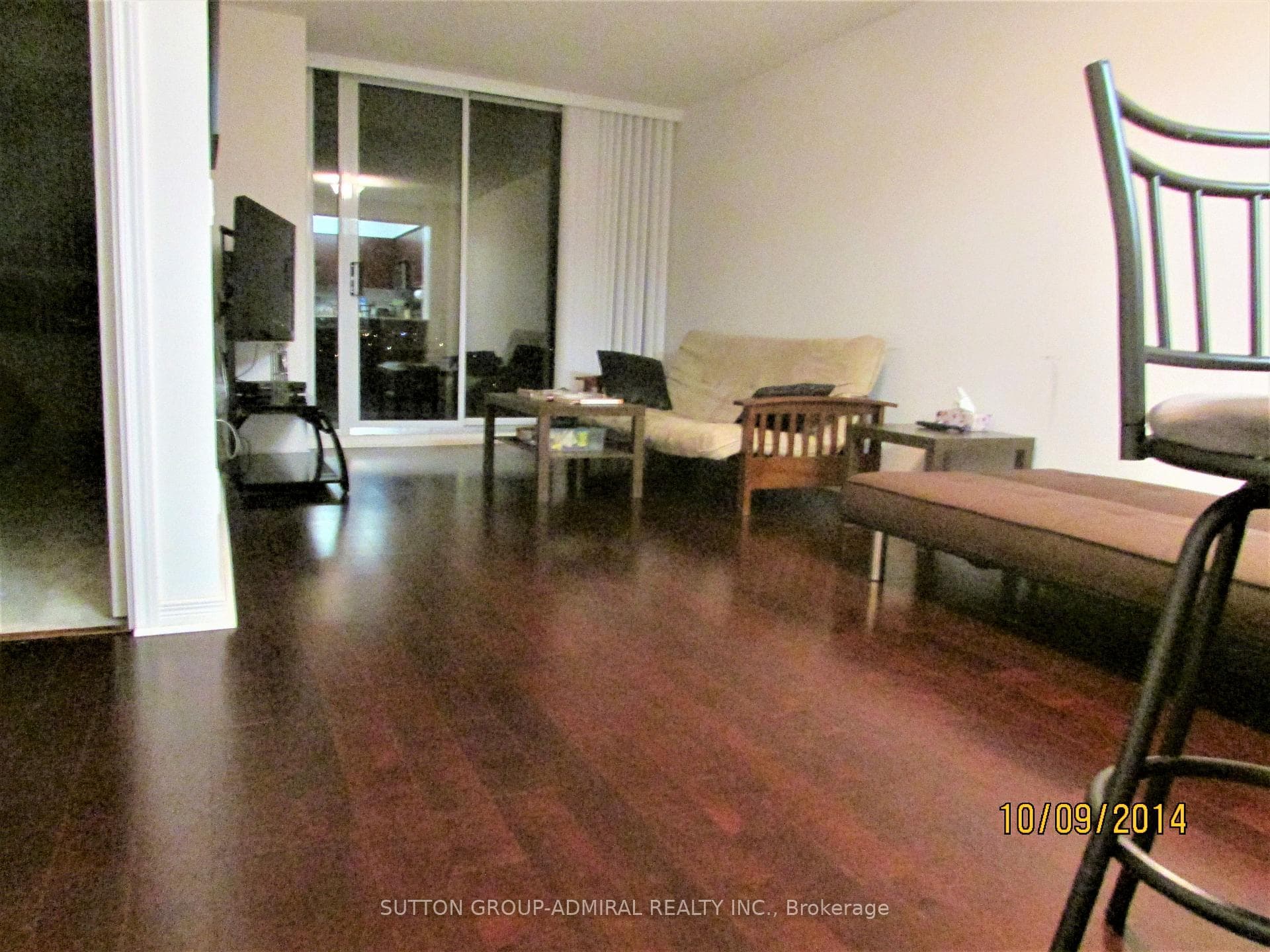 330 Red Maple Road Unit 1107 photo 3