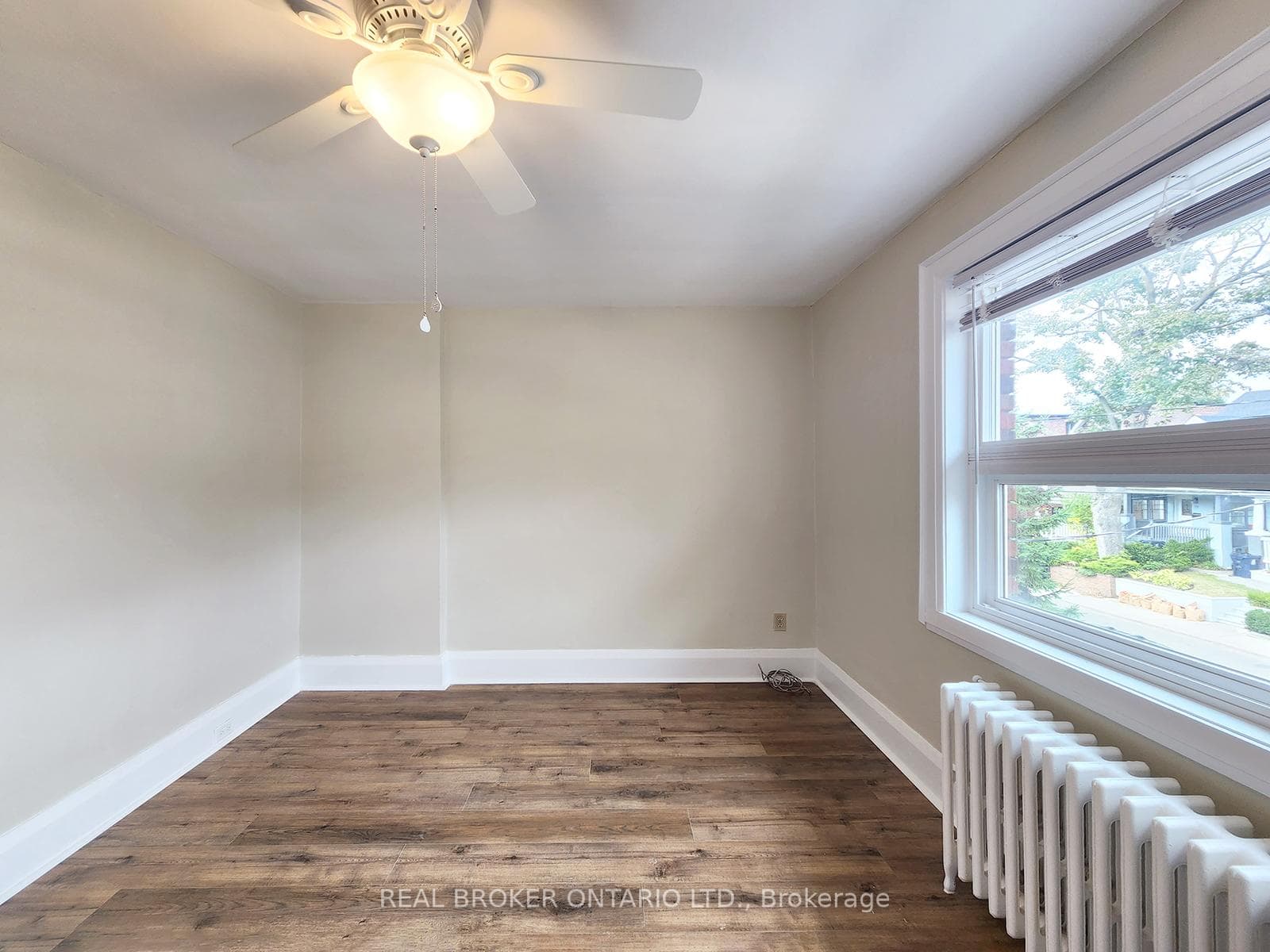 149 Tyrrel Avenue Unit Upper photo 12