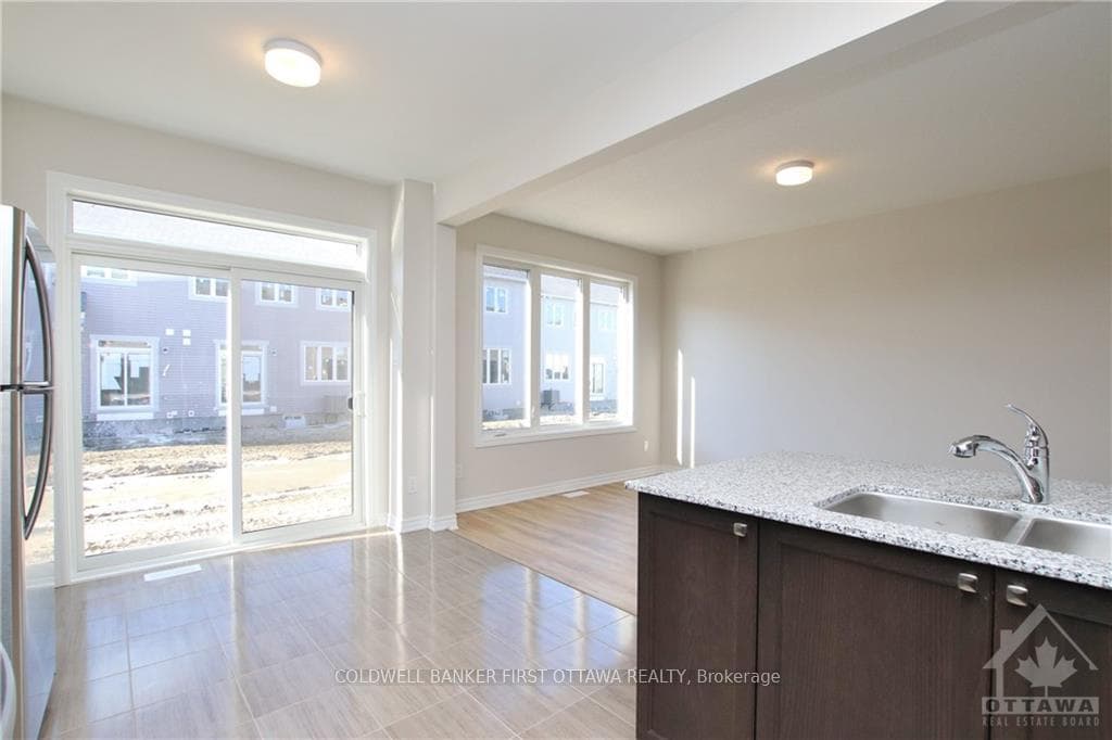 236 ATIMA Circle photo 15