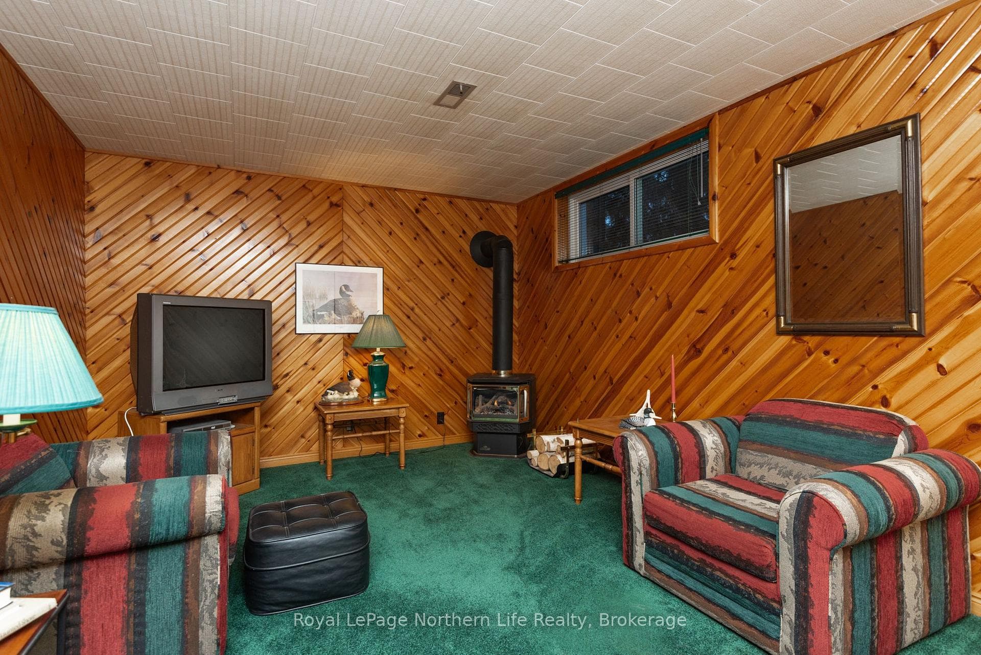242 Richard Road photo 23