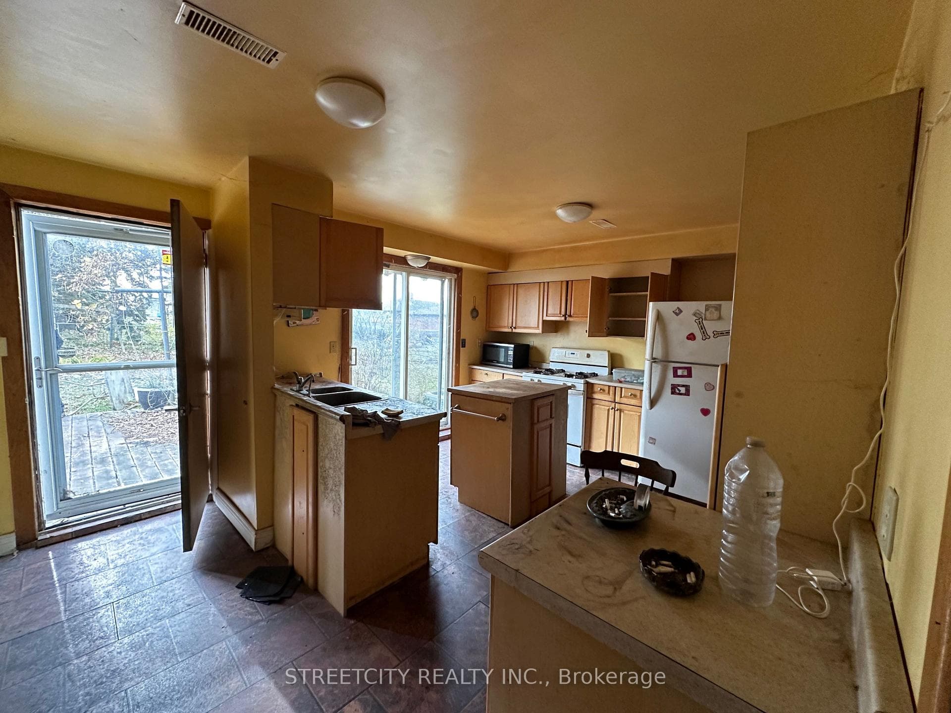 2375 Boswell Street photo 13