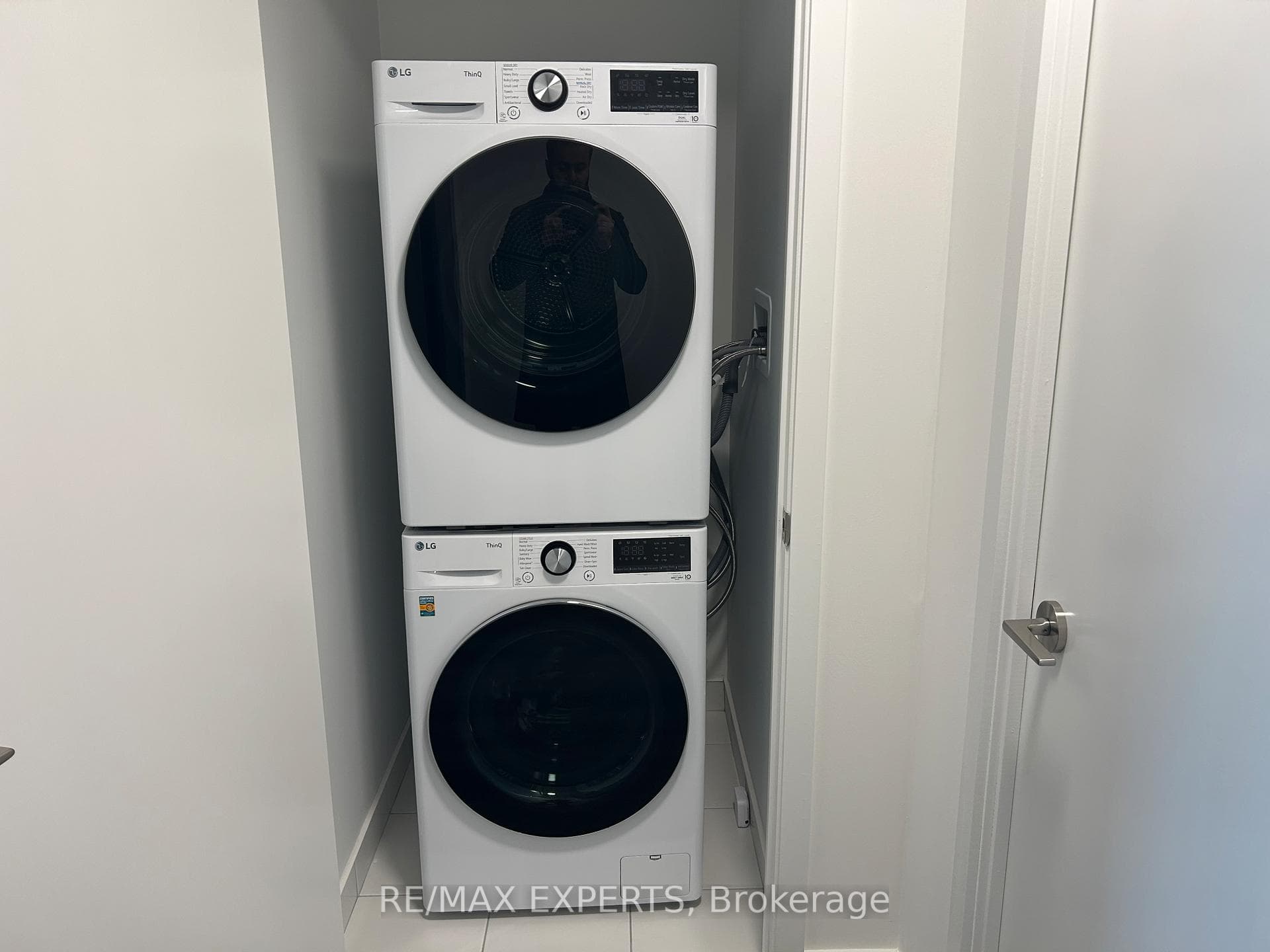 225 Malta Avenue Unit 910 photo 14