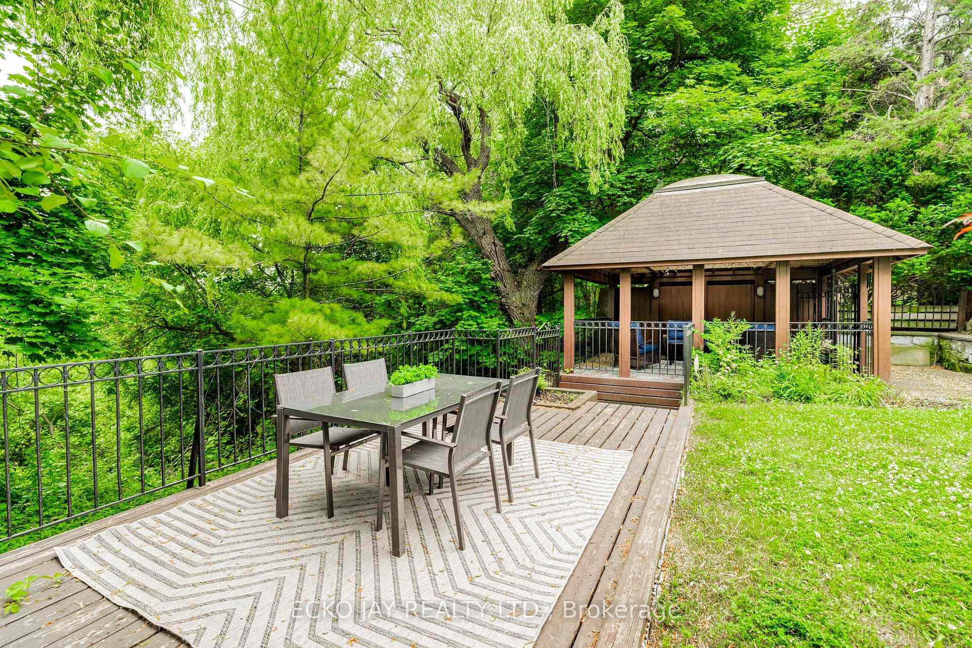 45 Broadleaf Road photo 33