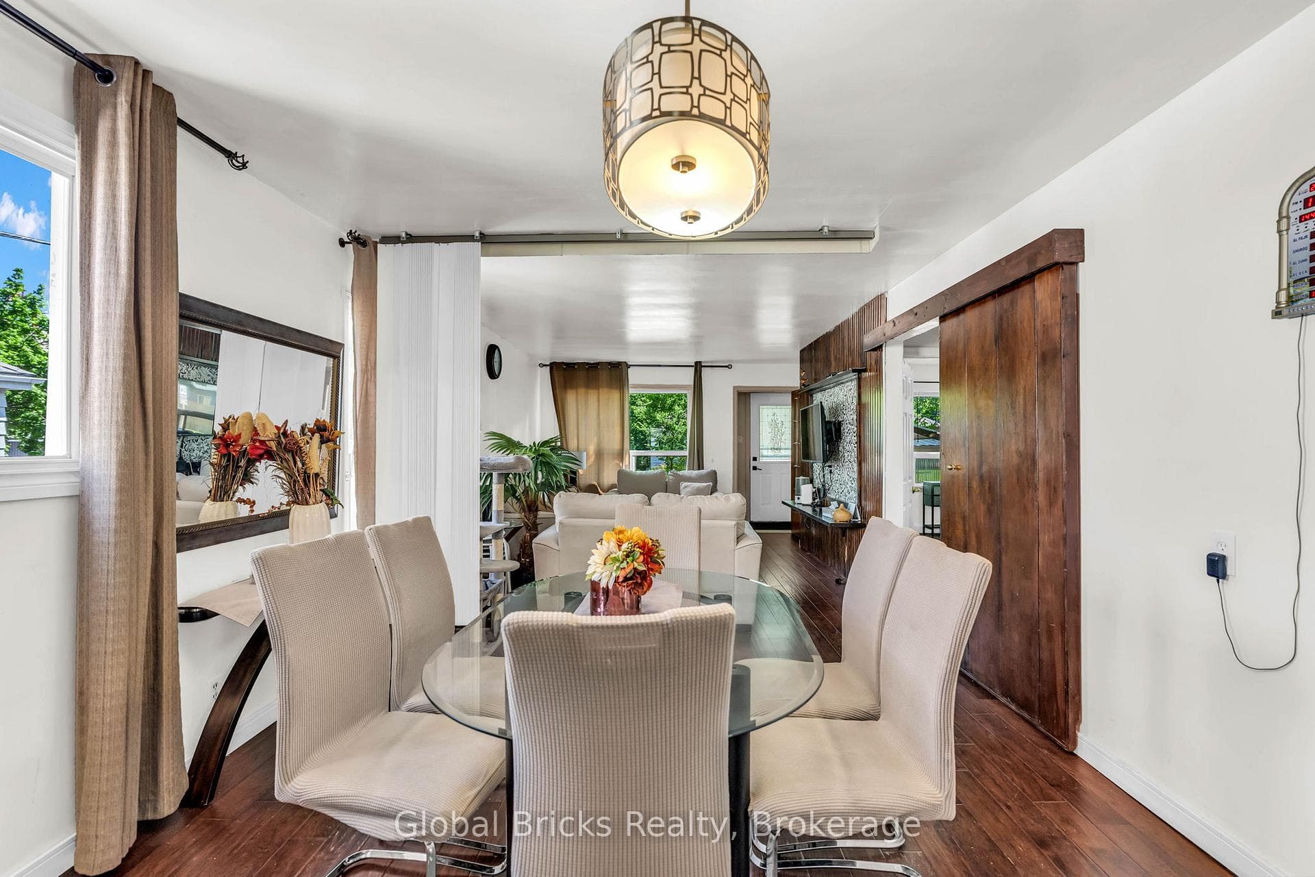277 Short Avenue photo 5