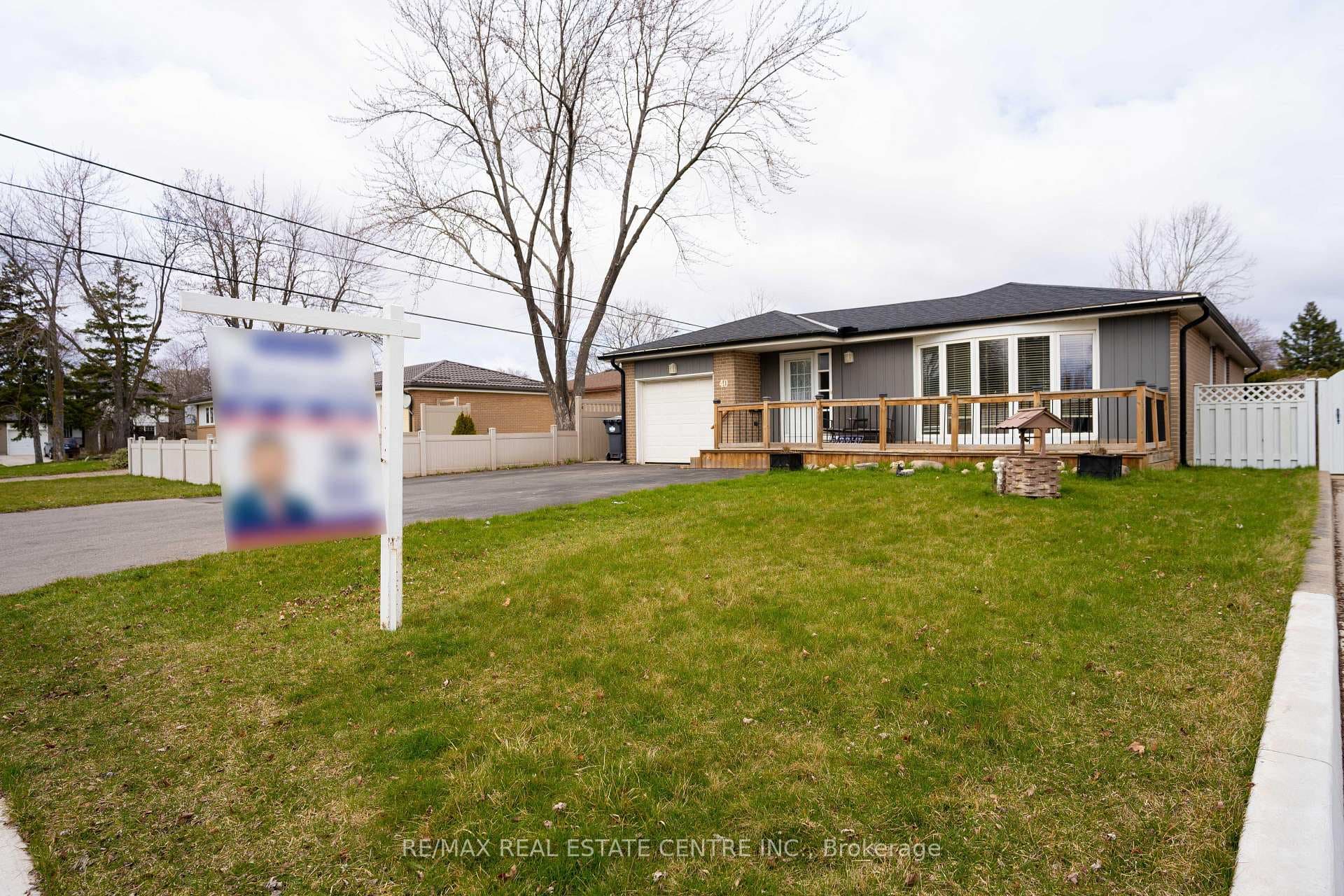 40 Basildon Crescent photo 4