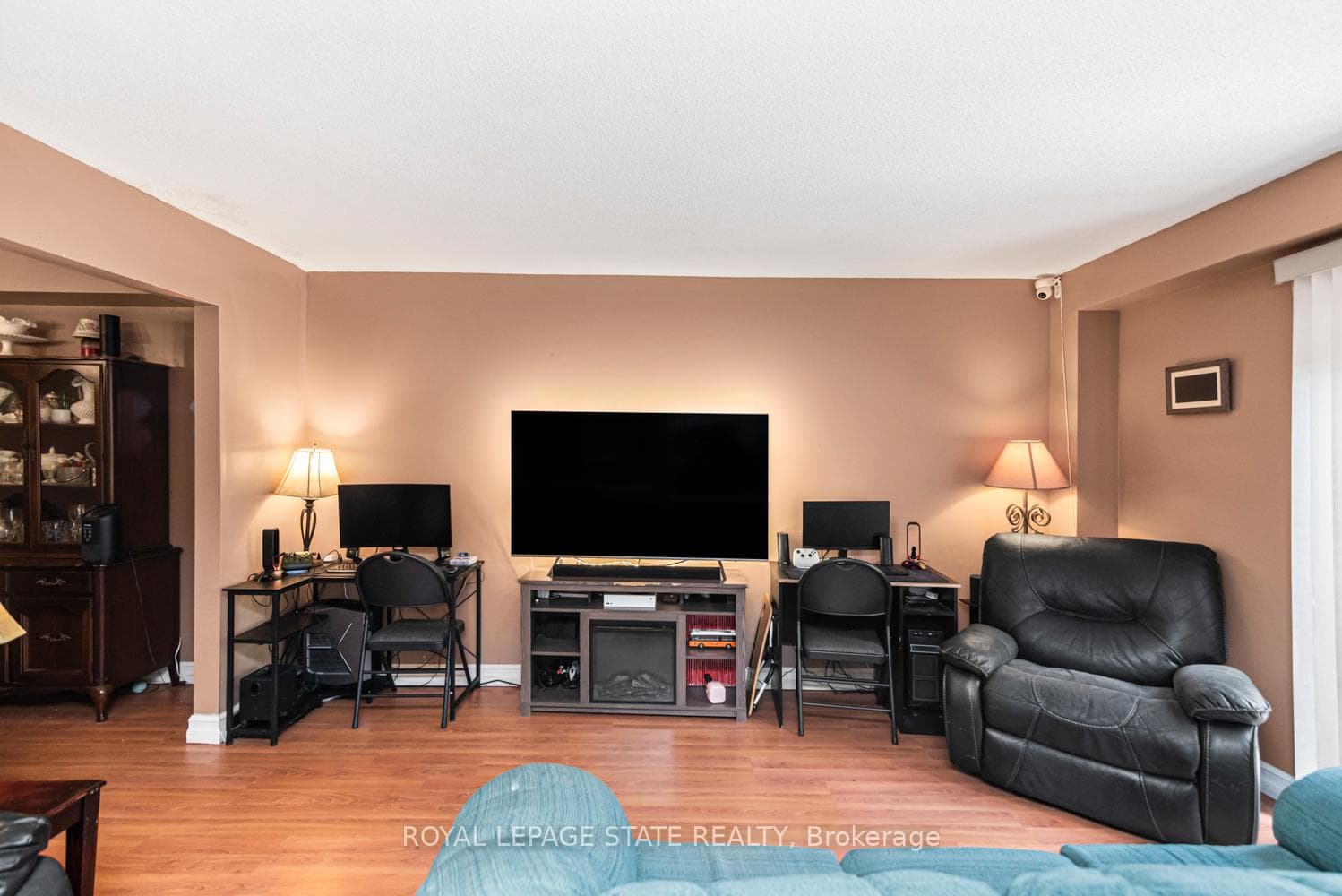 127 Terni Boulevard photo 7