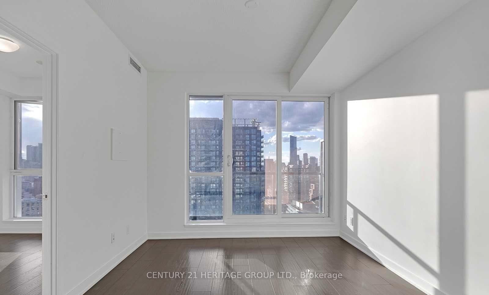 170 Sumach Street Unit 2107 photo 16
