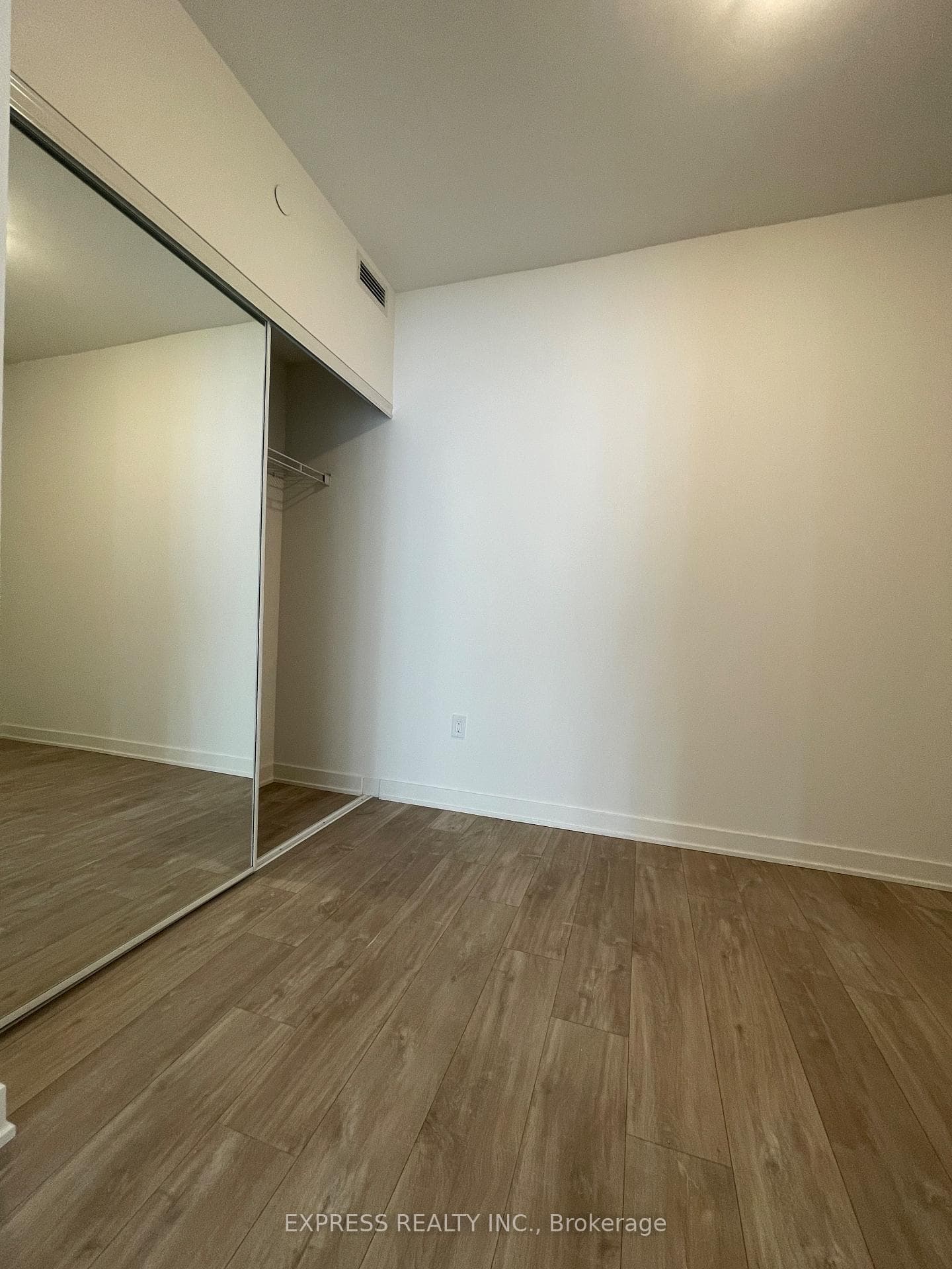 100 Dalhousie Street Unit 5012 photo 10