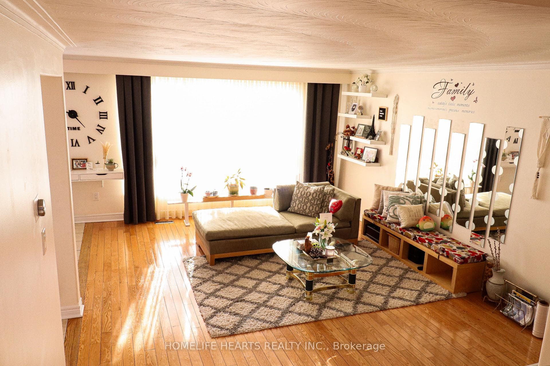 30 Peterson Drive photo 4