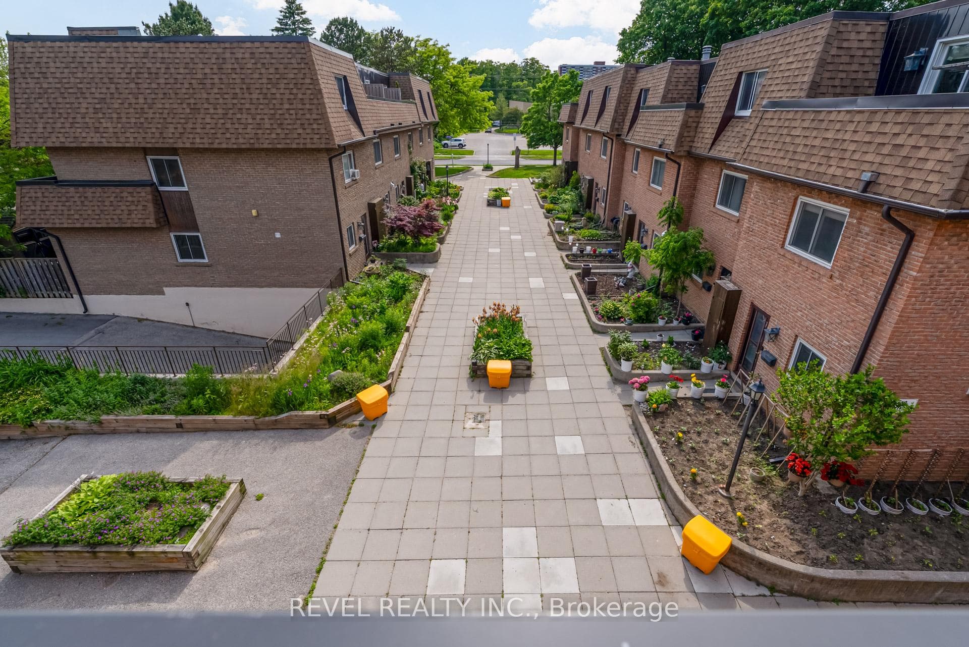 20 Hainford Street Unit #19 photo 35