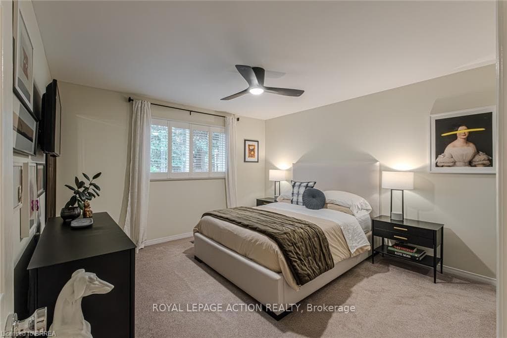 10 Courtland Drive photo 12