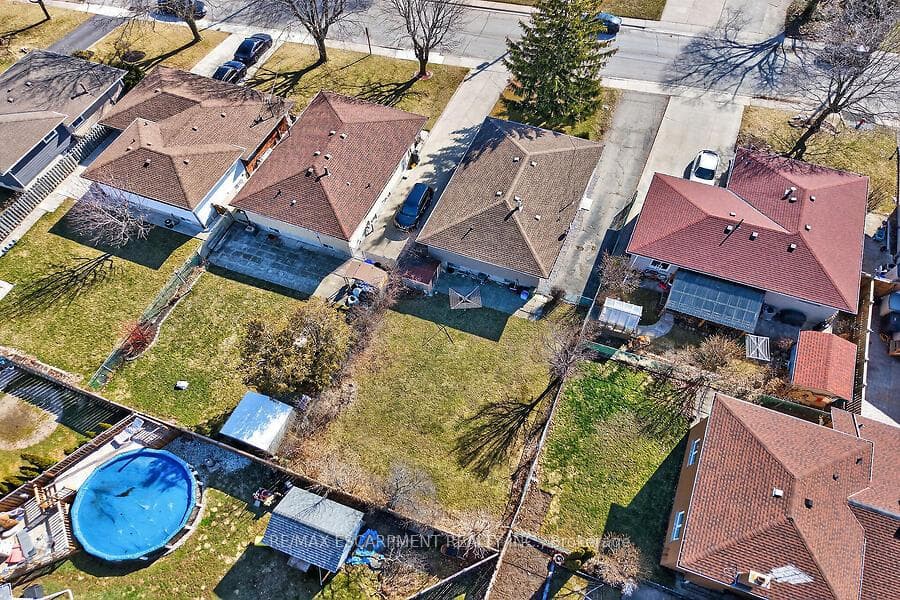 66 Highridge Avenue photo 41