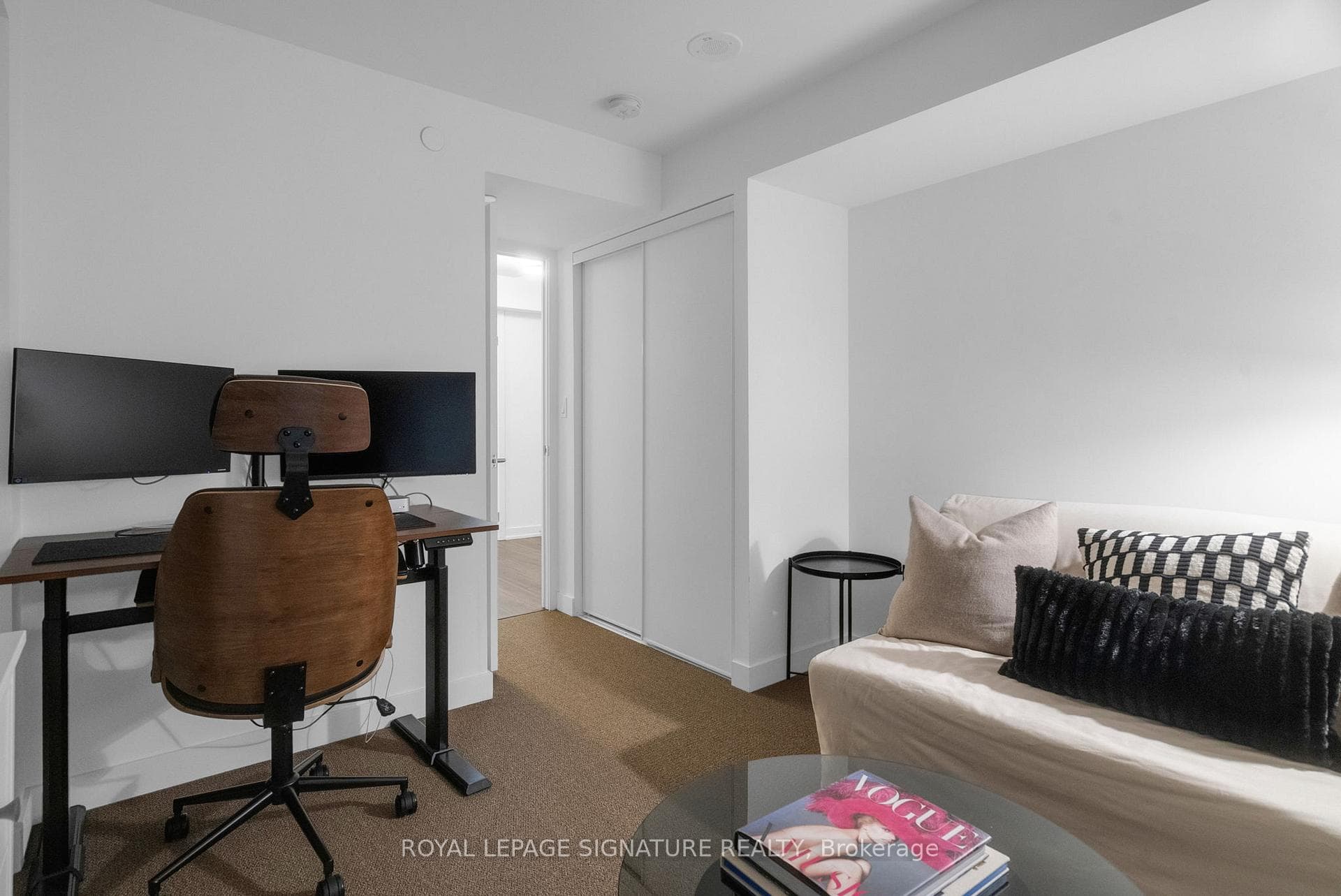 106 Varna Drive Unit 8 photo 29