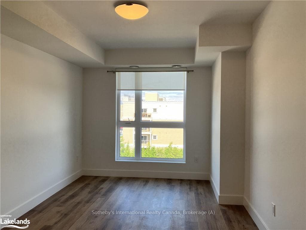 Primary suite with custom blinds & rods