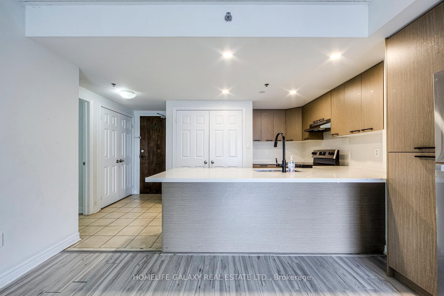 7428 Markham Road Unit 311 photo 8