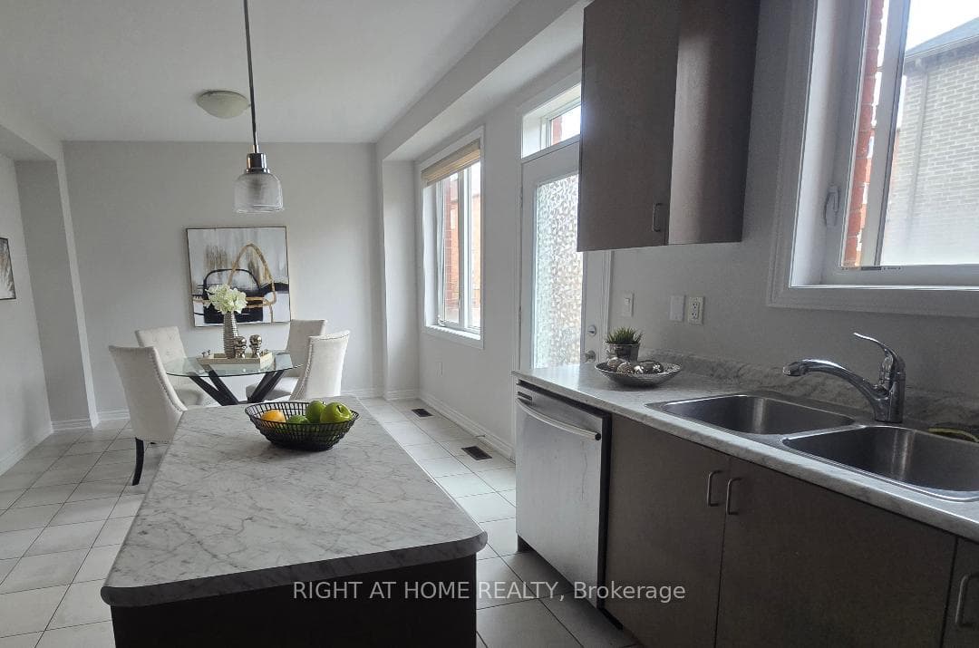 3027 Max Khan Boulevard photo 6