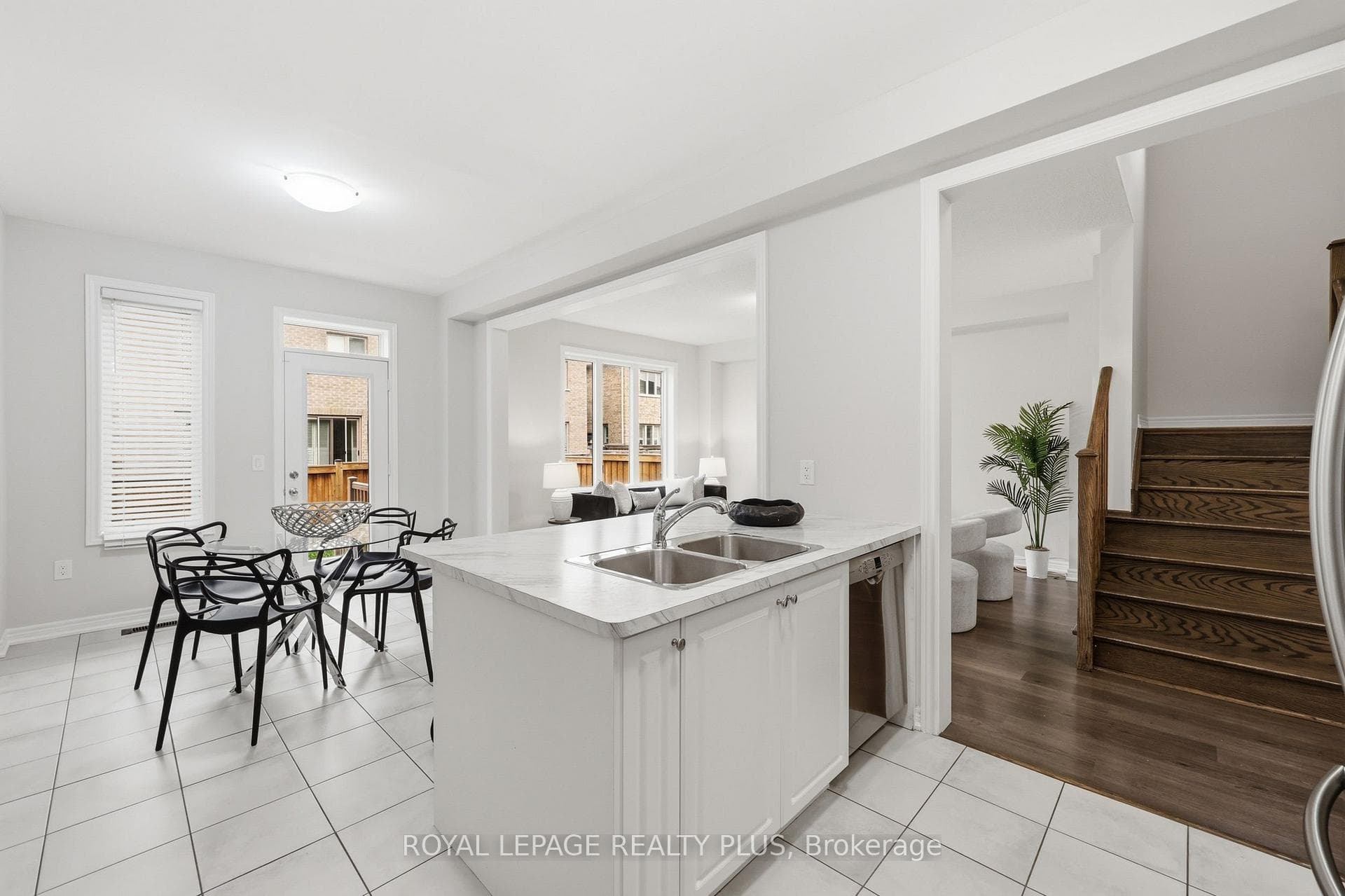 1527 Carr Landing photo 19