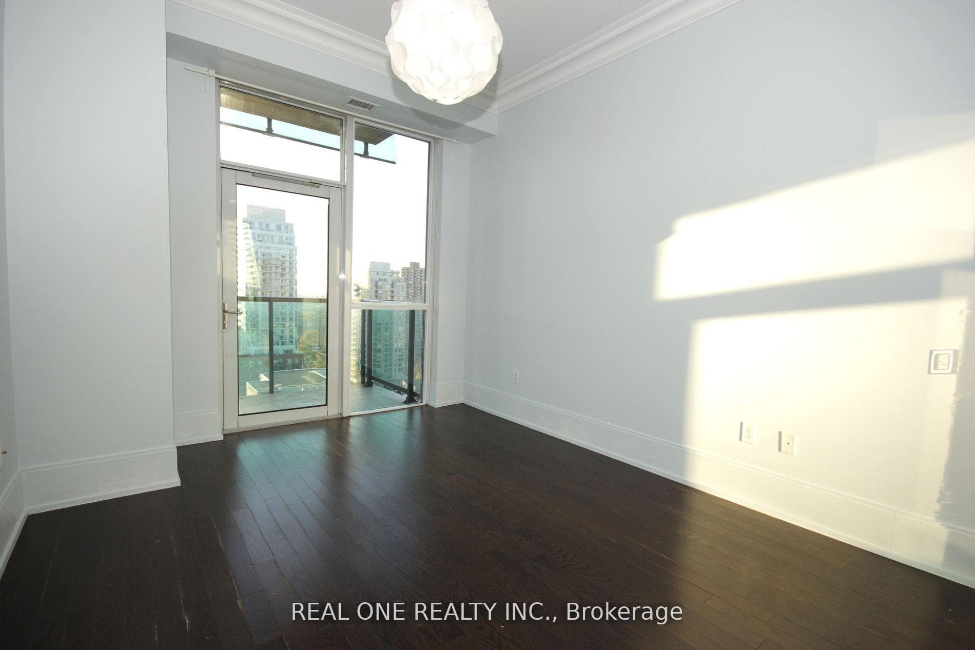 70 Roehampton Avenue Unit 2418 photo 23