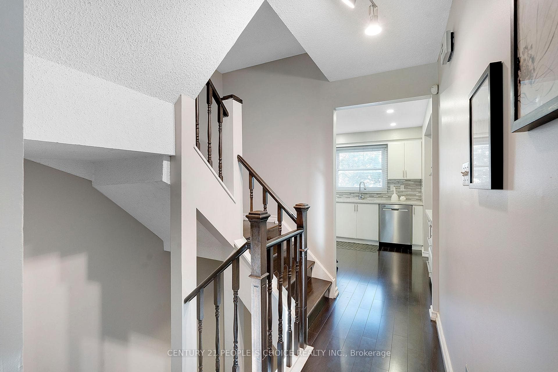 5878 Montevideo Road Unit 22 photo 9