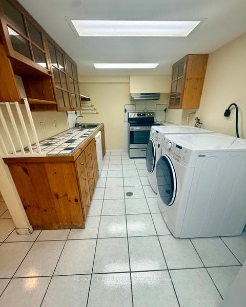 180 Cottingham Street Unit Basement photo 6